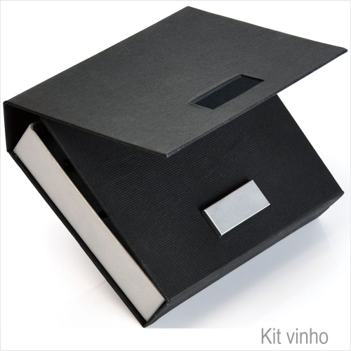 Kit Para Vinho Com Caixa Em Papelão Rígido - 5 Pçs-PV01020
